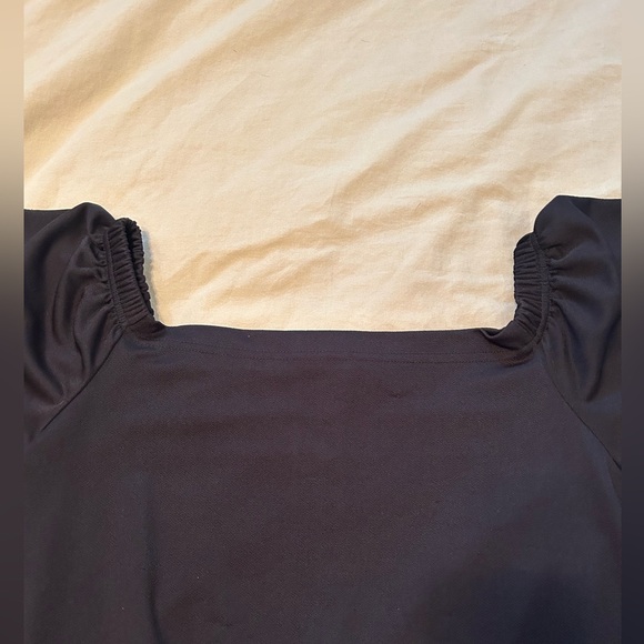 Plus size off shoulder little black dress - Picture 5 of 9